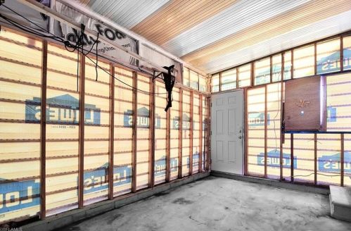 23 Derhenson Dr, Naples FL  34114-8202 exterior