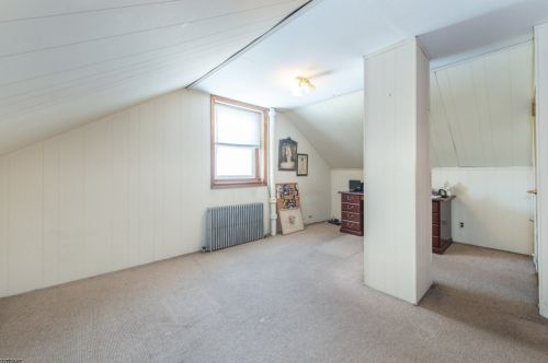 102 Mount Pleasant Ave, West Paterson NJ  07424-2838 exterior