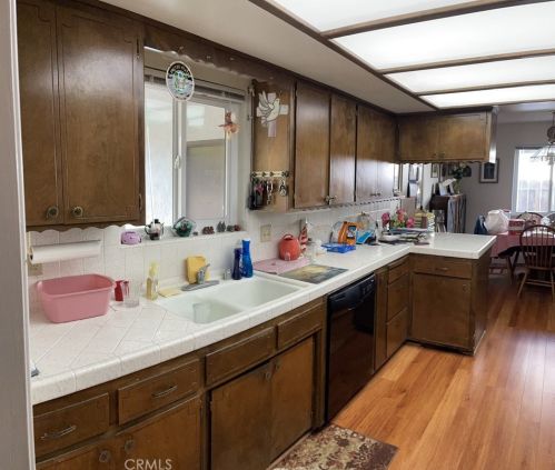 1377 Keri Ln, Chico, CA 95926-7321