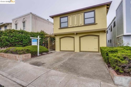6 Wessix Ct, Daly City, CA 94015-2832
