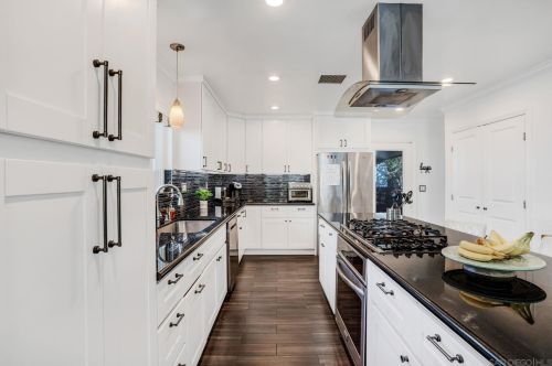 2917 Columbine St, San Diego CA  92105-4629 exterior