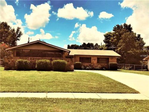 1091 Wilmington Dr, Deltona, FL 32725-6563
