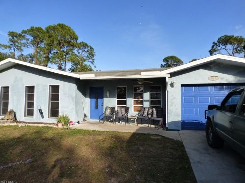 318 Lincoln Ave, Lehigh Acres, FL 33936-1441