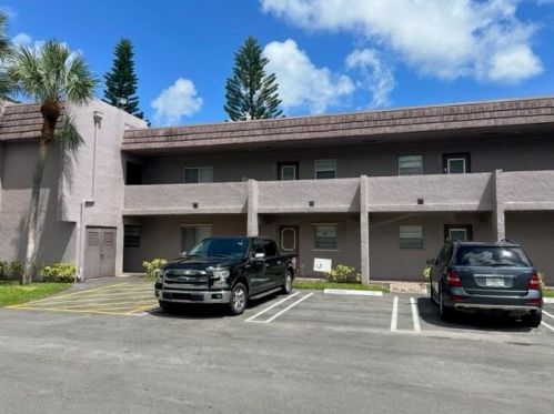 2700 Casita Way, Delray Beach FL  33445-4504 exterior