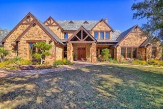 1501 Wills Ct, Roanoke, TX 76262-9081