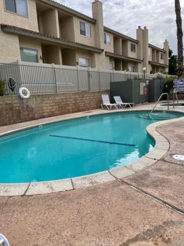 85 Tennessee St, Redlands, CA 92373-5433