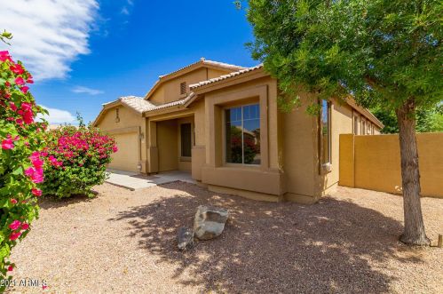 3257 Lark Ct, Gilbert, AZ 85297-8213
