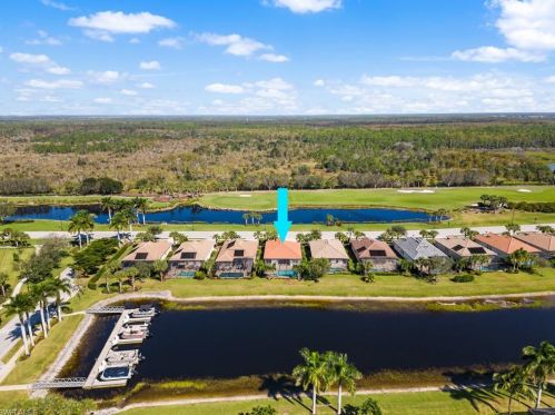 9463 Quarry Dr, Naples FL  34120-5223 exterior
