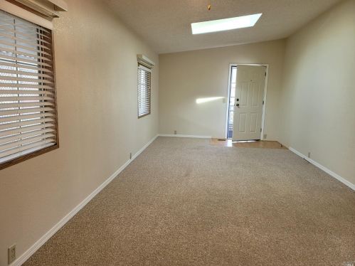 1126 Broadleaf Ln, Windsor CA  95492-9318 exterior