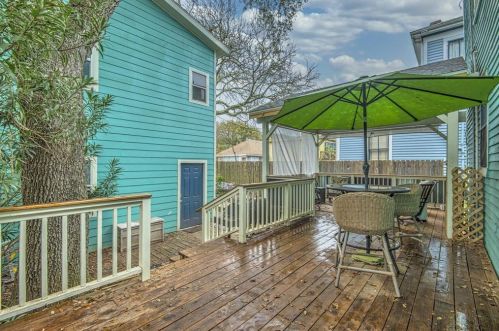 2612 Avenue, Galveston TX 77550-4357 exterior