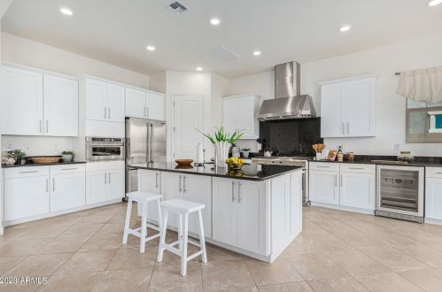 3537 Desert Broom Dr, Chandler, AZ 85286