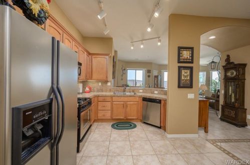 2908 Esmerelda Dr, Bullhead City AZ  86429-1126 exterior