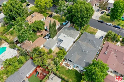 14745 Cumpston St, Van Nuys, CA 91411-3730