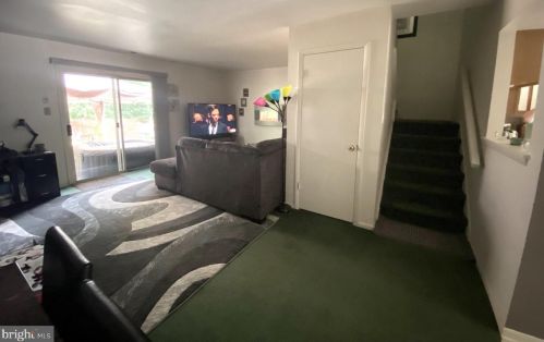 19 Tyler Ln, Berlin Boro NJ  08009-9463 exterior