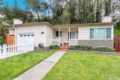 621 Larchmont Dr, Daly City CA  94015-3637 exterior