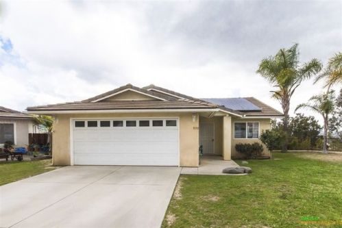 9158 Sesi Ln, Lakeside, CA 92040-5800