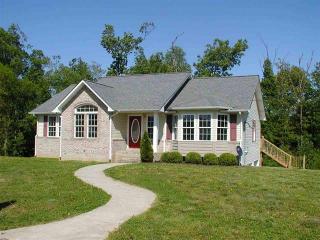 236 Deerfield Cir, Benton, KY 42025-7555