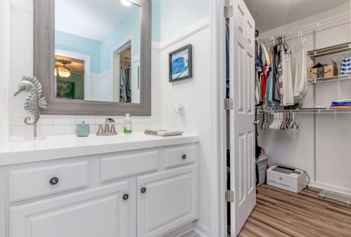 140 Union Ridge Dr, Englewood OH  45322-8774 exterior