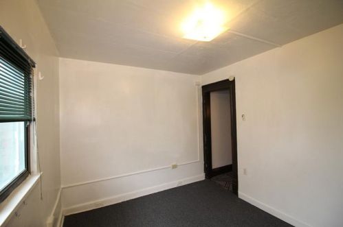 306 Ophelia St, Pittsburgh PA  15213-4226 exterior