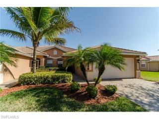 14378 Manchester Dr, Naples, FL 34114-8626