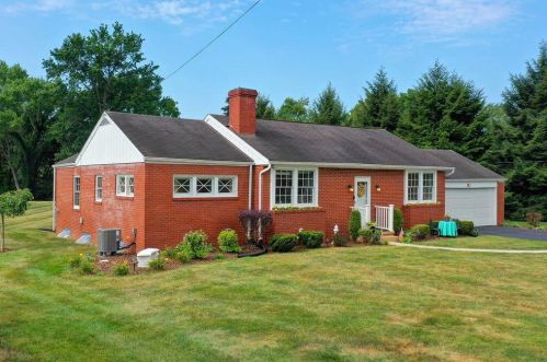 1850 Newark Rd, Zanesville, OH 43701-2632