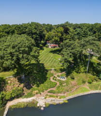93 Indian Head Rd, Riverside, CT 06878-2421