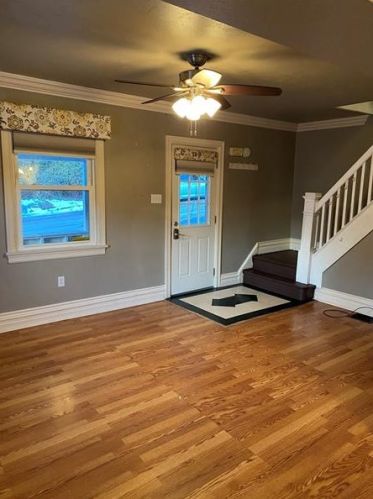 21 Richland Ave, Pittsburgh, PA 15229-1936