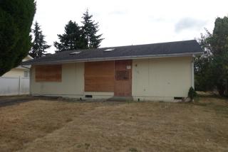 954 65th St, Tacoma WA  98404-2236 exterior