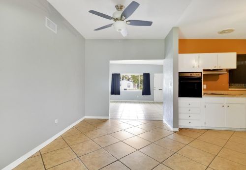 3510 Lk Margaret Dr, Orlando FL 32806-6614 exterior