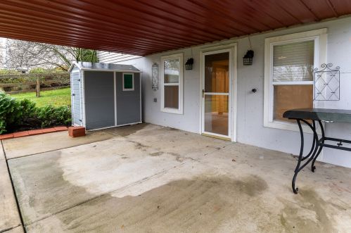 9743 Cherbourg Dr, Hamilton KY  41091-7623 exterior