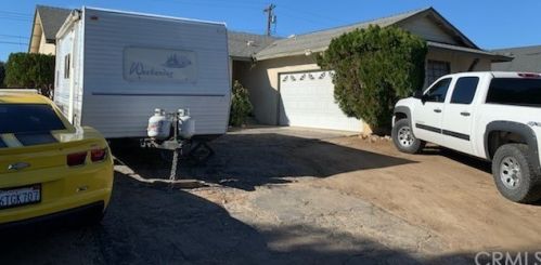 4476 Larkspur Rd, Riverside, CA 92504-2300