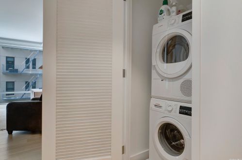 133 Beach 116th St, Far Rockaway NY  11694-2413 exterior