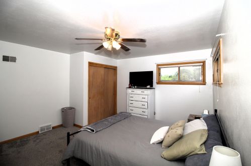 2524 63, Milwaukee WI 53219-2627 exterior