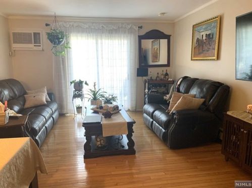 1614 Union Tpke, North Bergen, NJ 07047-2582