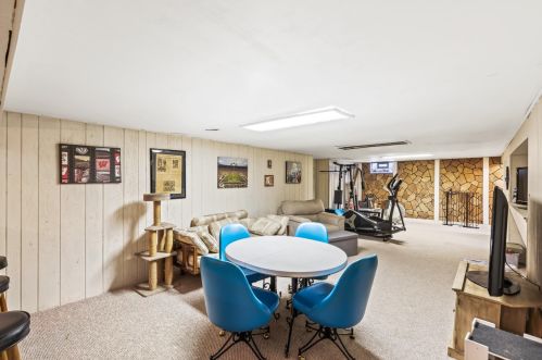 6217 Allerton Ave, Milwaukee WI  53220-3409 exterior