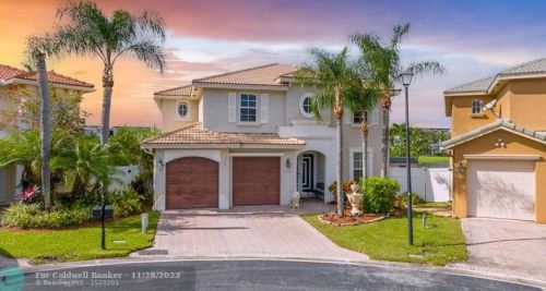 6743 Hannah Cv, West Palm Beach, FL 33411-6434