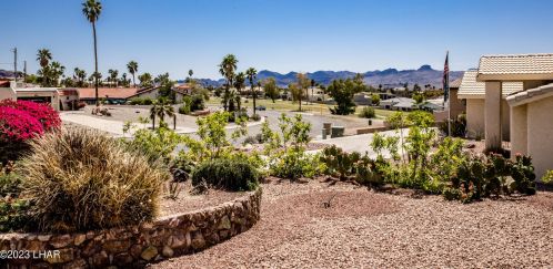 321 Acoma Blvd, Lake Havasu City AZ  86403-5050 exterior