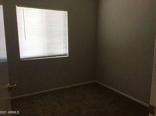 1422 66th Dr, Phoenix AZ  85043-7720 exterior