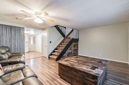 14677 Pine Glen Cir, Lutz FL  33559-3289 exterior