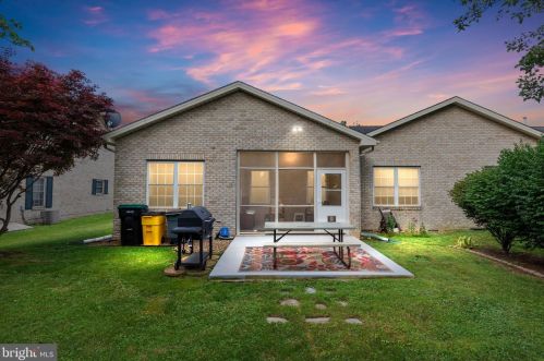 542 Massanutten Ct, Woodstock, VA 22664-2070