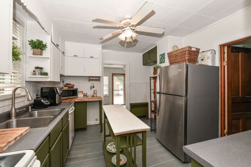 801 Main St, West Bend WI  53090-9800 exterior