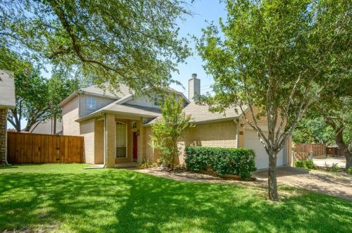2952 Crystal Springs Ln, Richardson TX  75082-3424 exterior