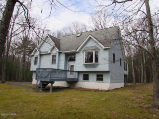 101 Ivy Ln, Milford, PA 18337-7471