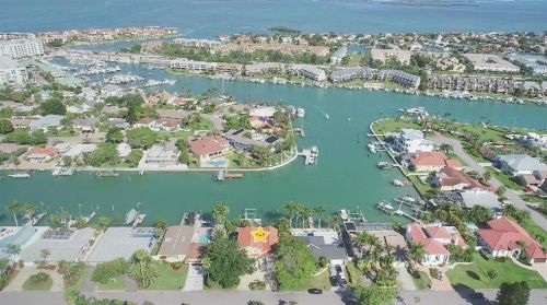 409 6th Ave, Saint Petersburg, FL 33701-4632