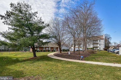 412 Ashton Ln, New Castle DE  19720-3958 exterior