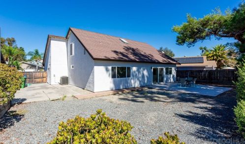 4137 Auburn Ave, Oceanside CA  92056-6018 exterior