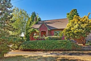 2300 57th St, Seattle, WA 98103-5944