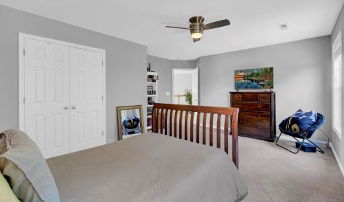 1064 Willoughby Ln, Mount Pleasant SC  29466-9038 exterior