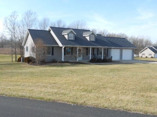 709 Graber Ln, Farlen, IN 47562-9553