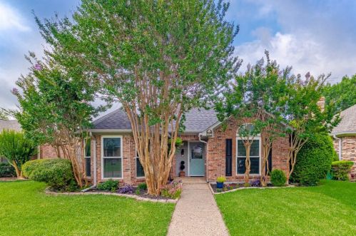 2230 Greenpark Dr, Richardson, TX 75082-4220